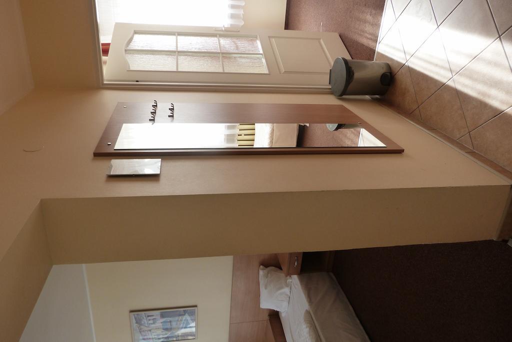 Hotel Polkowice Ruang foto